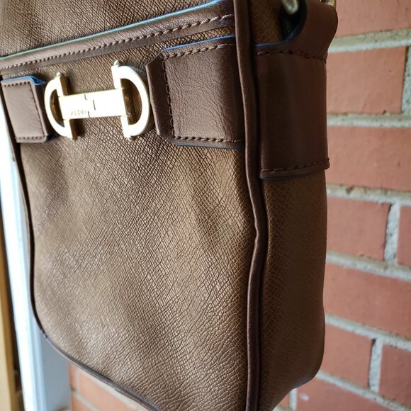 BNWT ALDO ETUDE messenger crossbody in coffee colored hue dark brown (OS) - Picture 6 of 9